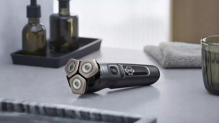 Golarka elektryczna Philips do golenia na sucho i na mokro SP9872/15 zdjęcie 3
