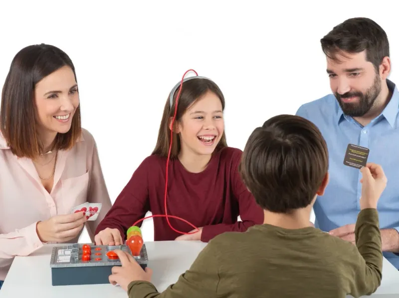 Kto kłamie? Gra interaktywna zdjęcie 5