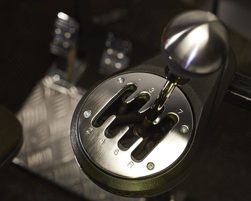 Skrzynia biegów Thrustmaster TH8A na Arena.pl