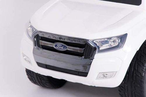 E00111 Jeździdełko Ford Licencja White na Arena.pl