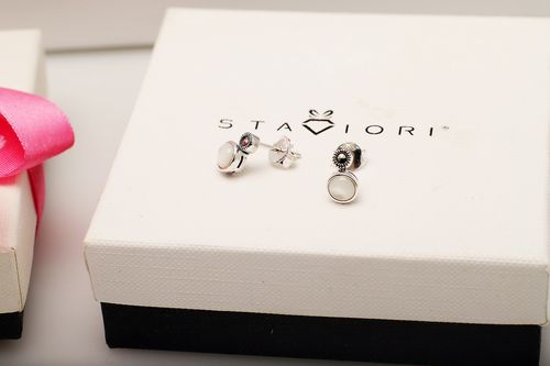 kolczyki srebrne z masą perłową i markazytami na Arena.pl