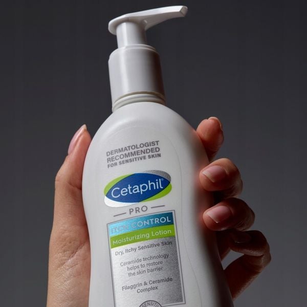 Cetaphil PRO Itch Control Balsam do nawilżania 295 zdjęcie 6