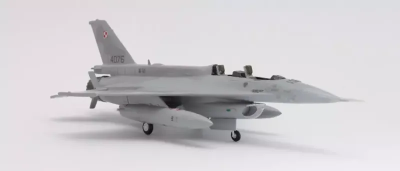 F-16C Block 52+ Jasztrząb(Hawk) G-116, 1:48 zdjęcie 3
