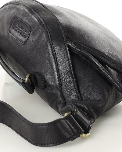 Torebka nerka damska skórzana listonoszka - MARCO MAZZINI czarny na Arena.pl