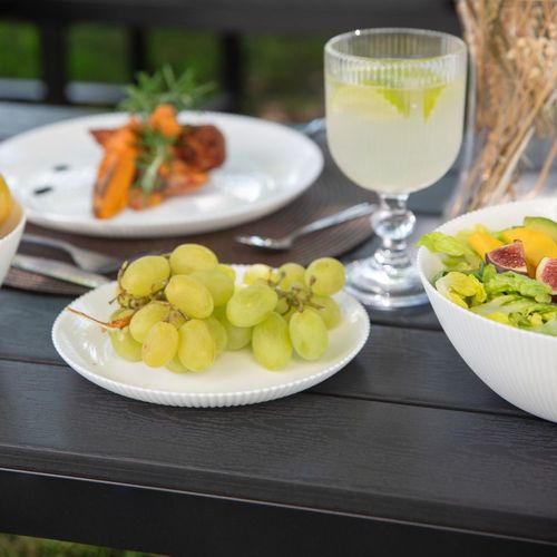 Talerz deserowy okrągły AURORA 19cm białe szkło opalowe ryflowana struktura na Arena.pl