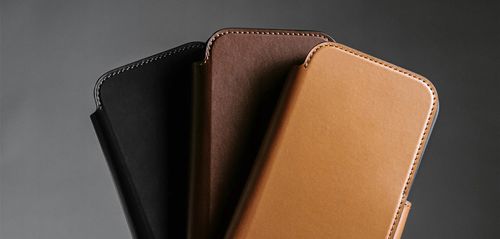 Etui z klapką Nomad do Apple iPhone 17 Pro Max brązowy na Arena.pl