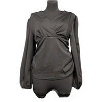 Elegancka Bluzka Damska z Falbankami Dekolt V Czarna Rozmiar XL