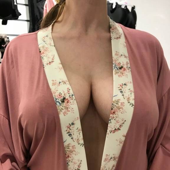 Taśma do modelowania oklejania biustu+GRATIS zdjęcie 4