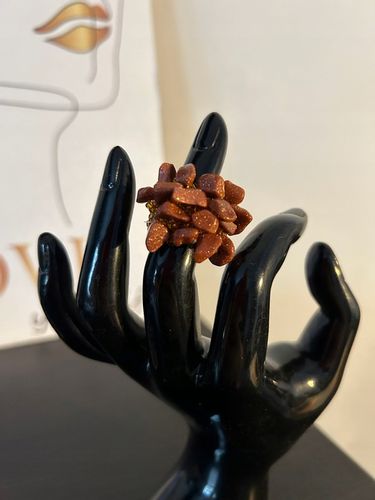 Pierścionek na gumce piasek pustyni i toho kamienie 9 na Arena.pl