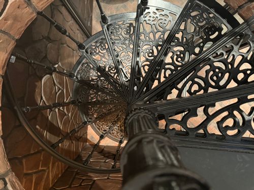 Schody żeliwne kręcone modułowe GICOR na Arena.pl