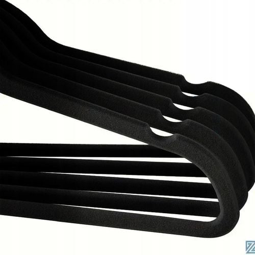 WIESZAKI NA UBRANIA WELUROWE UBRANIOWE NA ODZIEŻ UNIWERSALNE CZARNE na Arena.pl