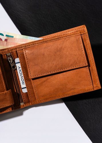 duży, skórzany portfel męski w orientacji poziomej - always wild na Arena.pl