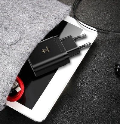 ŁADOWARKA SIECIOWA BASEUS MIRROR TRAVEL 3xUSB na Arena.pl