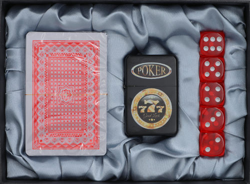 Zestaw Zapalniczka Benzynowa + Karty do Gry + 5 Kostek do gry w Kości na Arena.pl