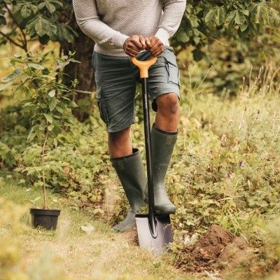 FISKARS Szpadel ostry SOLID 117cm 1003455 rączka D 131413 1066716 na Arena.pl