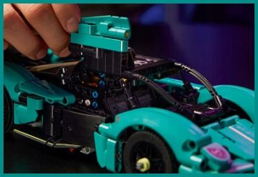 42208 - lego technic - aston martin valkyrie na Arena.pl