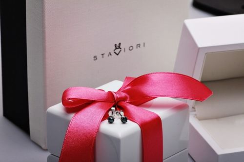 Złote kolczyki KBD1594B - Diament na Arena.pl