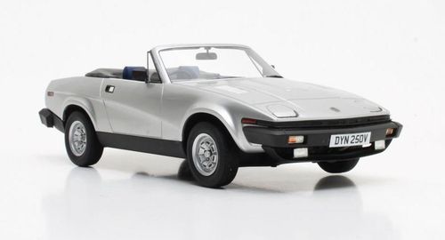 CULT SCALE Triumph TR7 DHC 1980 (silver) na Arena.pl
