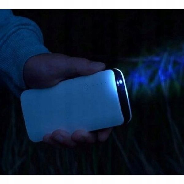 Powerbank 20 000 mAh 3xUSB czarny Z LATARKĄ LED zdjęcie 5