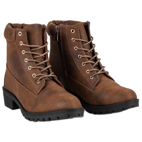 Traperki r.40 na Arena.pl