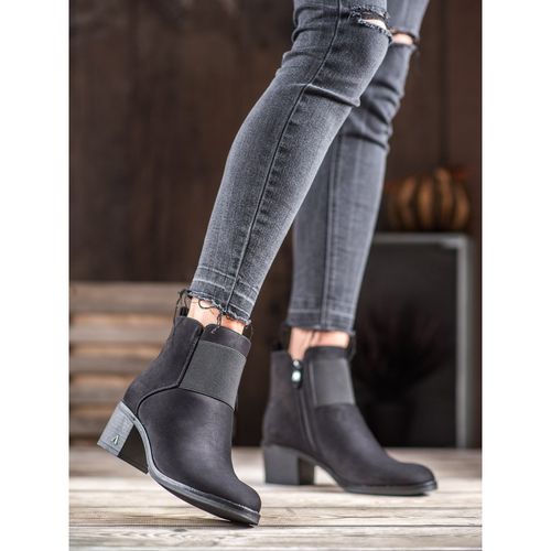 Czarne Botki r.38 na Arena.pl