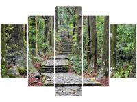 OBRAZ JAPOŃSKA ŚCIEŻKA PRZEZ LAS