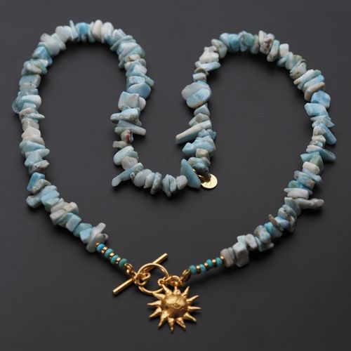 Naszyjnik z zawieszką - Larimar sieczka, słońce i srebro złocone na Arena.pl