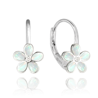 MINET Kolczyki błyszczące srebrne KWIATY z białymi opalemi i cyrkoniami