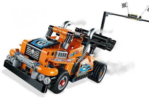 Lego Technic Ciężarówka wyścigowa na Arena.pl