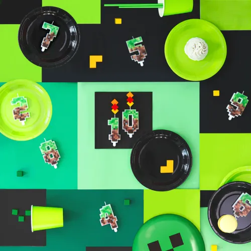 Świeczka Piksele cyfra 4 na Arena.pl