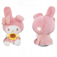 MASKOTKA HELLO KITTY 40 CM - PLUSZOWA LALKA W RÓŻOWEJ SUKIENCE Z KWIATKIEM