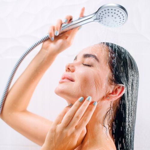 ZESTAW PRYSZNICOWY SŁUCHAWKA PRYSZNICOWA 5 FUNKCJI WĄŻ UCHWYT ESTIVA na Arena.pl