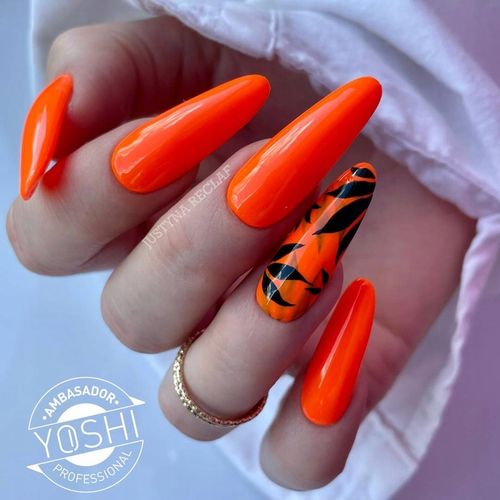 Yoshi Top hybrydowy 10ml mocny na lakier paznokcie na Arena.pl