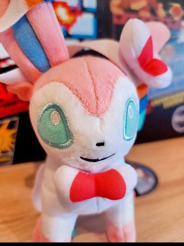 Pokemon SYLVEON Zabawka na Arena.pl