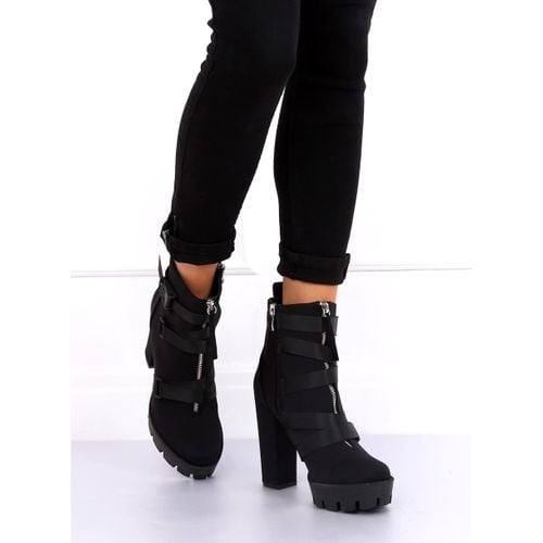 Botki na platformie czarne B9026 Black r.36 na Arena.pl