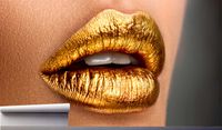 Fototapeta ZŁOTE METALOWE USTA KOBIETY 390x280