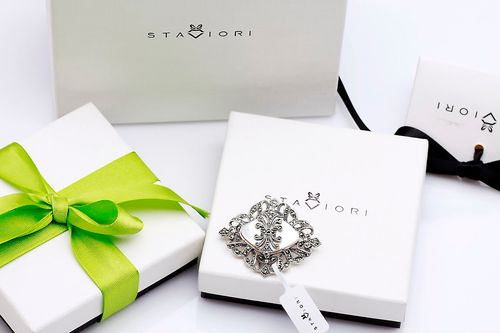 Srebrna broszka Staviori na Arena.pl