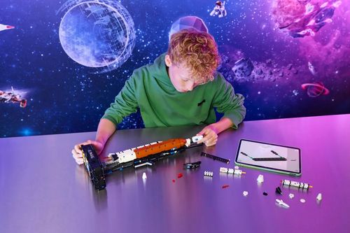 42221 - lego technic - rakieta sls nasa artemis na Arena.pl