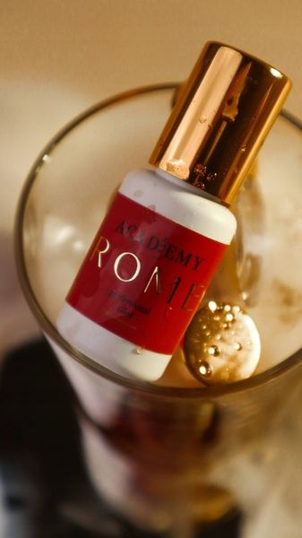 KLEJ DO PRZEDŁUŻANIE RZĘS ROME LASHACADEMY zdjęcie 7