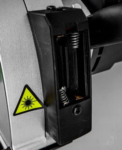 BRUZDOWNICA DO BETONU LASER 2 TARCZE WALIZKA 3100W WUBER na Arena.pl