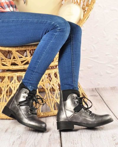 Pantofelek24.pl | Srebrne botki workery 36 na Arena.pl