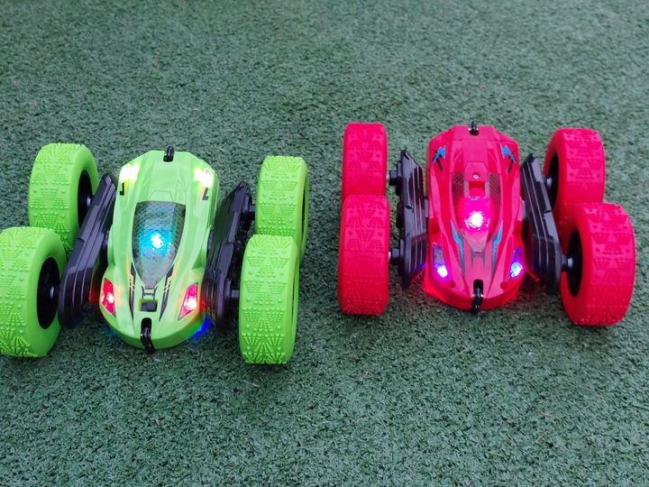 ZDALNIE STEROWANY SAMOCHÓD AUTO RC AKROBATA STUNT zdjęcie 12