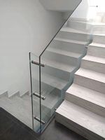 Drewnopodobne płytki na schody 120x30 antypoślizgowe struktura drewna