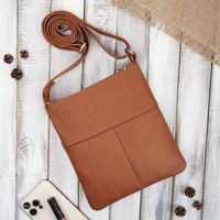 torebka damska listonoszka ze skóry naturalnej koniak abruzzo abr-49-cg