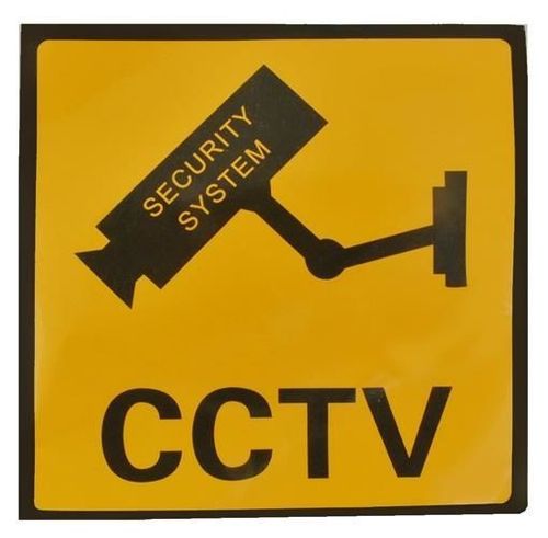 Atrapa kamery AK5881 na Arena.pl