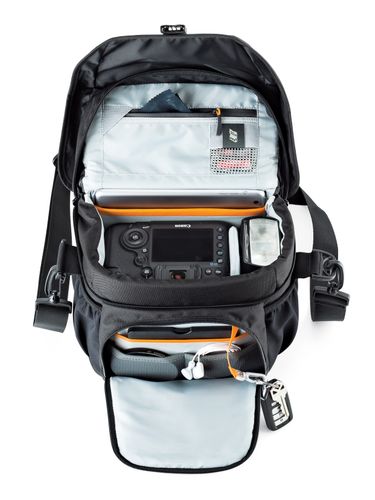Torba Lowepro Nova 170 AW II na Arena.pl