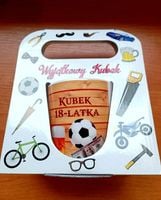 kubek w ozdobnym opakowaniu 18 - latka