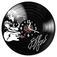 Zegar ścienny z płyty winylowej gitarzysta 937.14