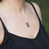 Naszyjnik - Obsydian złoty sopel na łańcuszku srebrnym złoconym