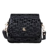 Skórzana listonoszka Canaletto o strukturze kropli – elegancja i funkcjonalność na co dzień TD655s258